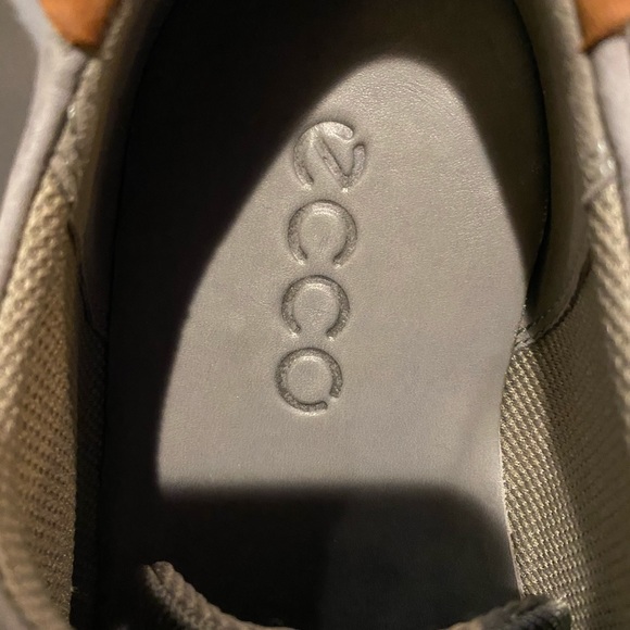 Ecco Grey sneakers - Picture 2 of 6